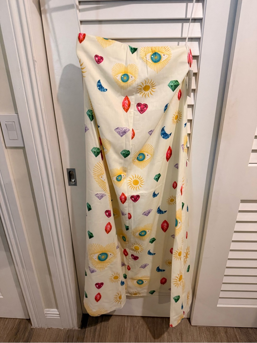 Cream with Colorful Gem & Sun Print free